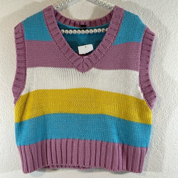 Forever 21 Colorblock Sweater Vest Size Medium NEW - Picture 2 of 7